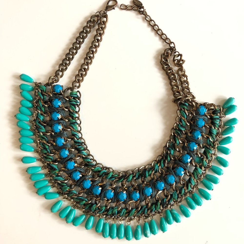Blue beaded and chain necklace